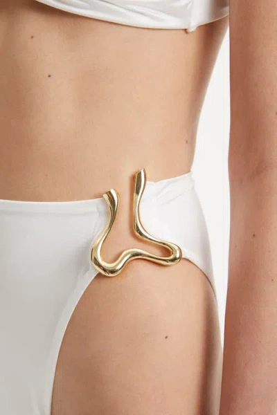 Moeva Clyde In White