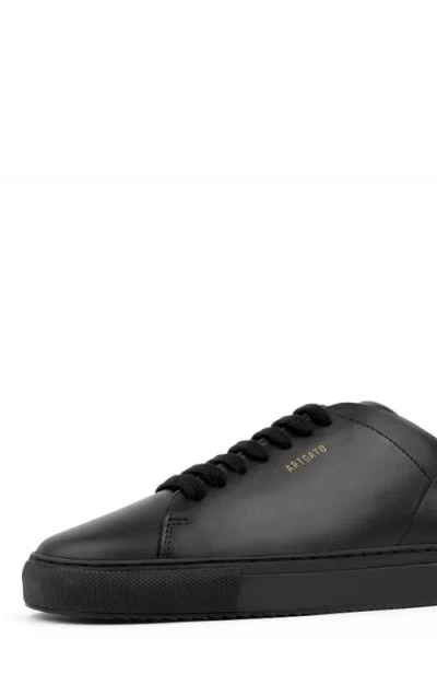 Axel Arigato Clean 90 Black Low Top Sneakers With Laminated Logo In Leather Man