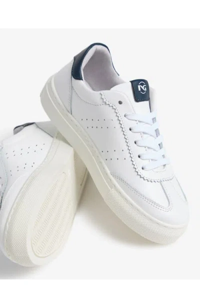 Nerogiardini Retro Low Top Sneaker In White
