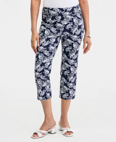 Jm Collection Womens Printed Pull On Capri Pants Macys Exclusive In White