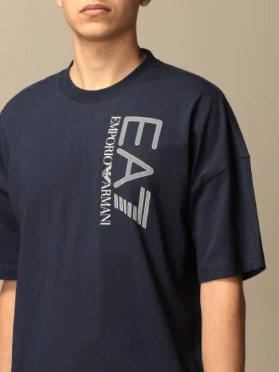 Ea7 Logo Printed T-shirt In Black