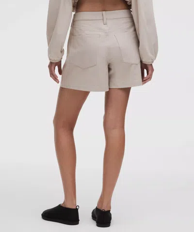 Lululemon Easyfive Mid-rise Short 4.5"
