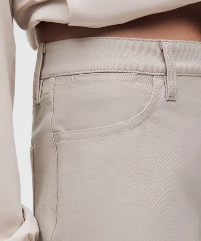 Lululemon Easyfive Mid-rise Short 4.5"