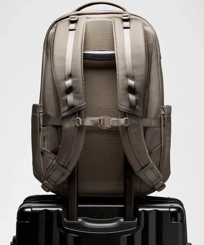 Lululemon Cruiser Backpack 26l