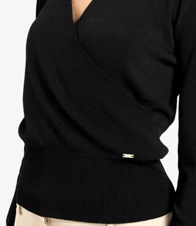 Kaos Sweaters In Black