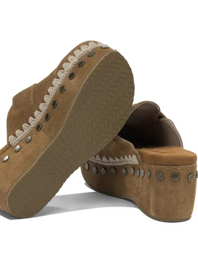 Mou Platform Mule Sandals Round Toe Studs Suede In Brown