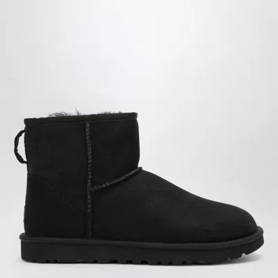 Ugg Classic Mini Ii Boots In Black In Multi