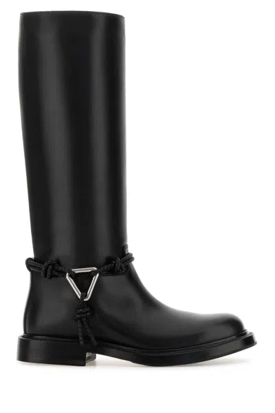 Bottega Veneta Signature Metallic Triangle Element Boots In Black