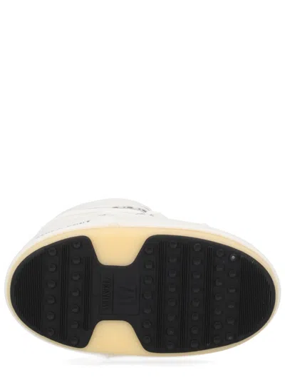 Moon Boot "icon" Boot In White