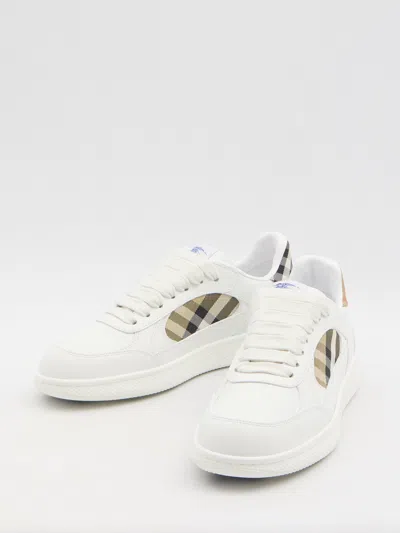 Burberry Low Top Sneakers Padded Collar Rubber Sole
