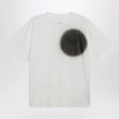 Mm6 Maison Margiela White T-shirt With Spray Print In White
