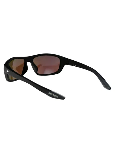 Nike Brazen Boost M Rectangle-frame Sunglasses In White