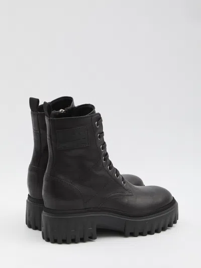 Hogan H700 Chunky Biker Boots In Leather In Black