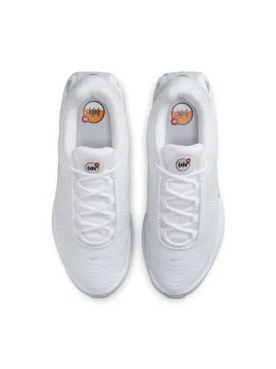 Nike Air Max Dn Sneakers In White