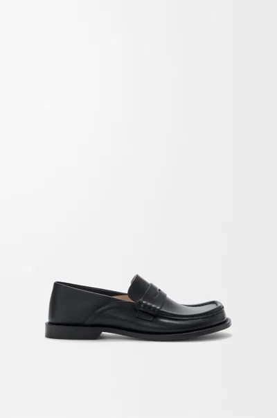 Loewe Penny Strap Round Toe Stitched Detailing Loafers In Black