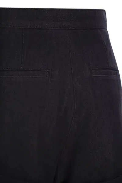 Max Mara Mxmcalca Tailored Shorts Belt Loops Pockets In Black