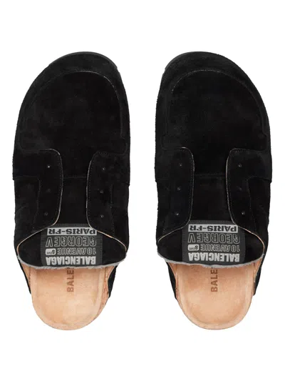 Balenciaga Dumbo Sabot In Distressed Suede Calfskin Men In Black