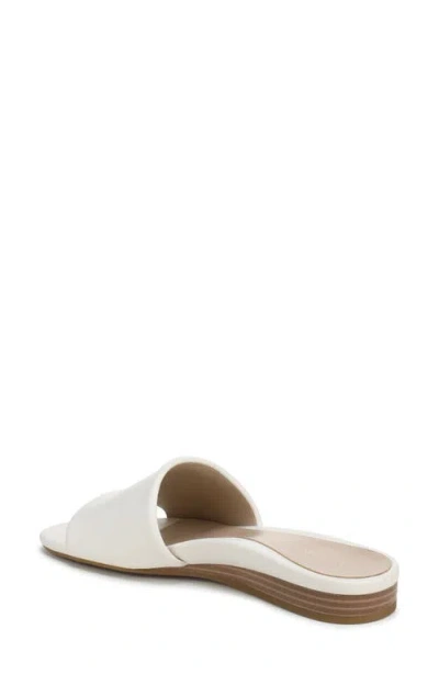 Vionic Gillian Slide Sandal In Multi