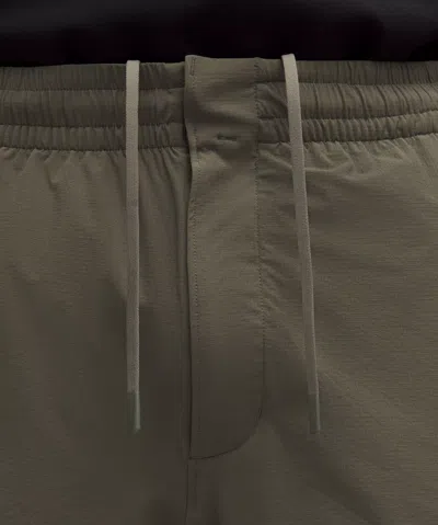 Lululemon Zero Tucks Short 5"