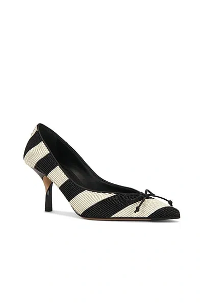 Jacquemus Les Escarpins Tourni 80 Striped Faux Raffia Pumps In Black