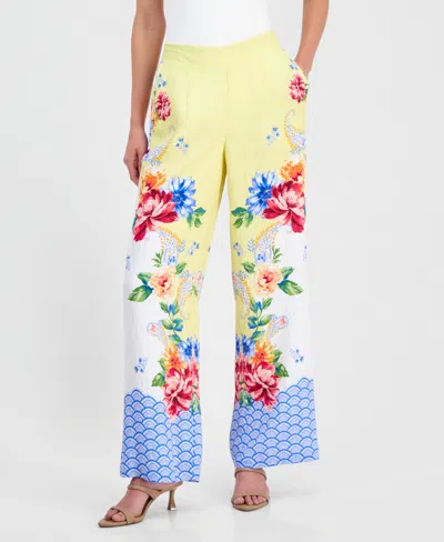 T Tahari Printed Pants In Multi