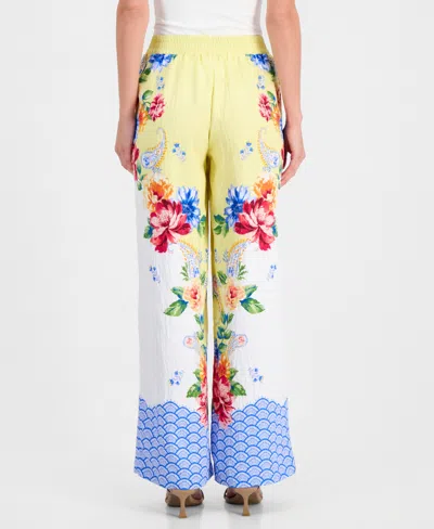 T Tahari Printed Pants In Multi
