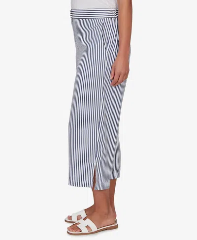 Ruby Rd. Petite Striped Seersucker Fly-front Capri Pants In Blue
