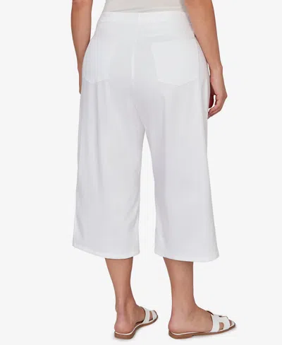 Ruby Rd. Plus Size Embroidered Hem Denim Capri Pants In White