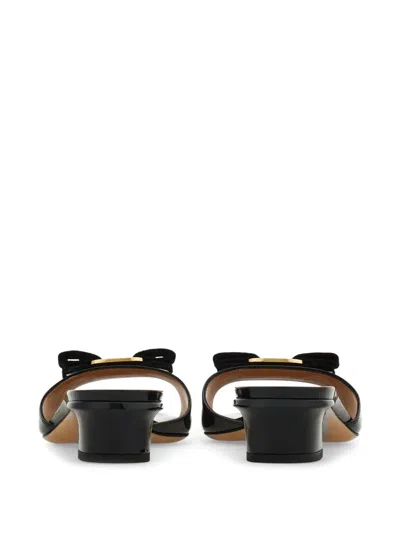 Ferragamo Vanilla Patent Leather Bow Mules In Brown