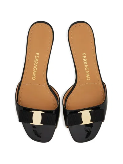 Ferragamo Vanilla Patent Leather Bow Mules In Brown