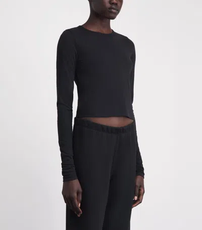 Éterne Long-sleeve Cropped T-shirt In Black