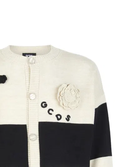 Gcds 헬로 키티 크로셰 가디건 In White