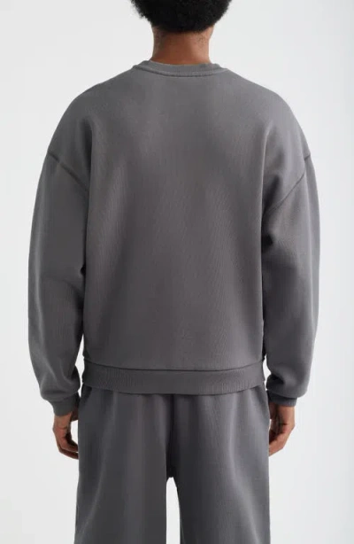 Elwood Core Oversize Crewneck Sweatshirt In Gray