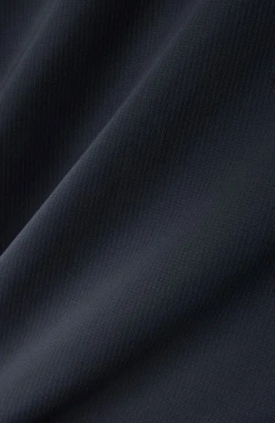 Rhone Endure T-shirt In Black