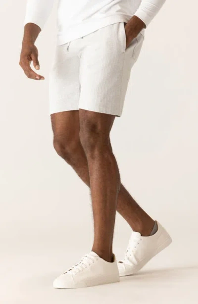 Deke 360 Infinity Shorts In White