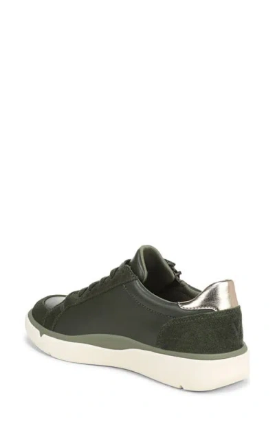 Vionic City Walk Axis Sneaker In Multi