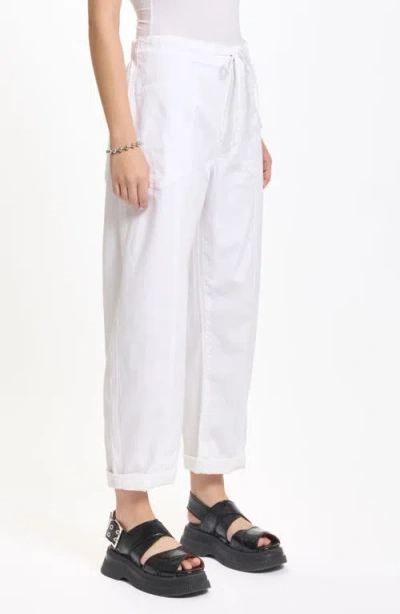 Daze Villa Embroidered Cuffed Drawstring Pants In White