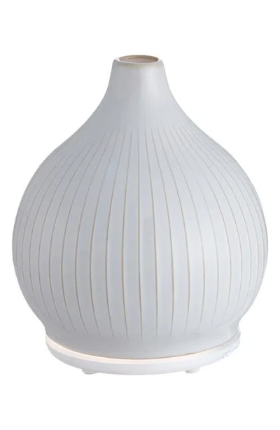 Serene House Pistil White Ceramic Ultrasonic Diffuser In White