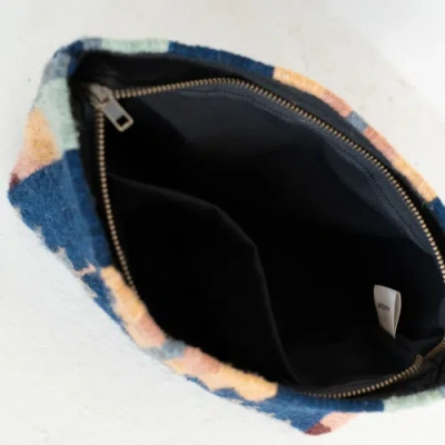 Amasouk Wild River Pouch In Multi