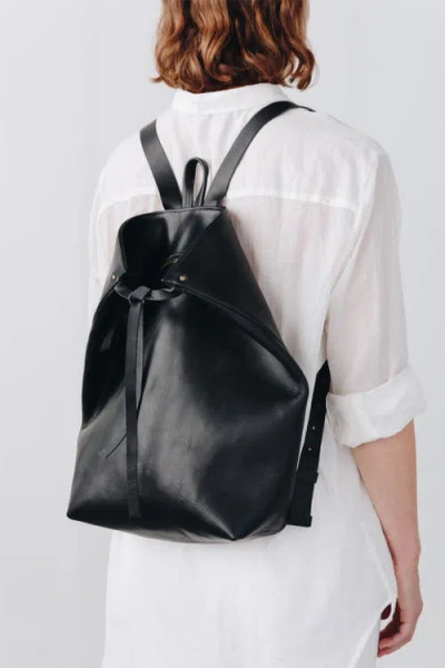 Harper The Label The Folded Backpack In Black