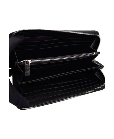 Prada Black Zippered Wallet In Black
