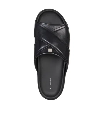 Givenchy 4g Plaque Flat Sandals In Black