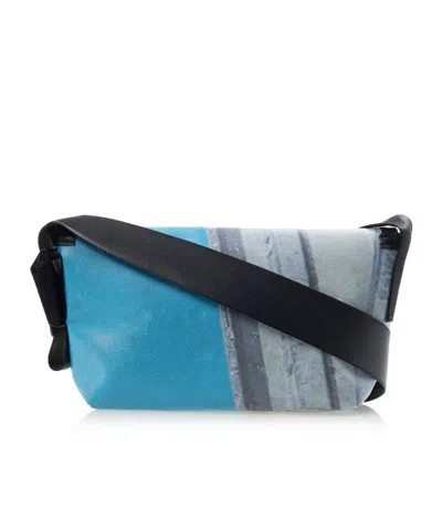 Freitag Logo Shoulder Bag In Black