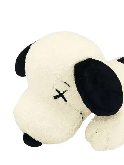 Kaws Peanuts Snoopy Plush In Multi