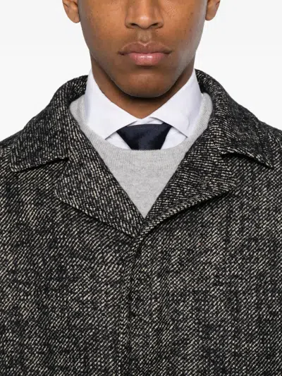 Tagliatore Herringbone-pattern Button-fastening Coat In Gray