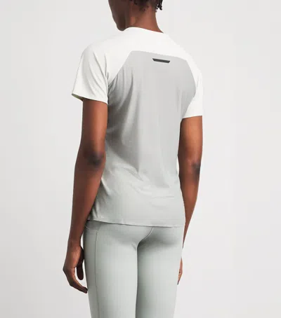 On Performance T-shirt In White