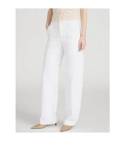 Frame The Bow Cargo In White