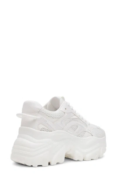 Steve Madden Ripper Platform Sneaker In White