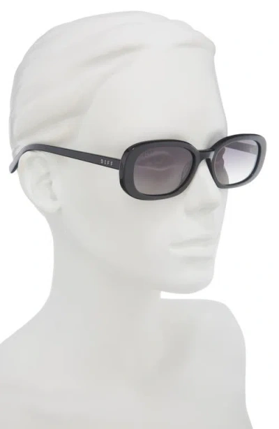 Diff Cove Oval Sunglasses In Black