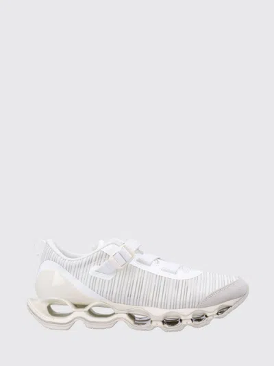 Mizuno Innovative Wave Performance Sneakers With Dynamic Strap Closure In White